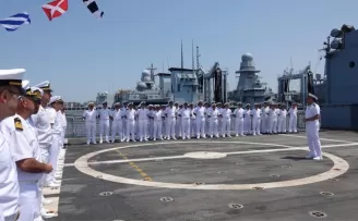 Türk gemileri Taranto’da