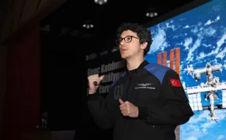 Uzaya çıkan ikinci astronot Sakarya’da: Uzaydan dünyayı görmek tarifsizdi