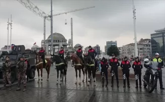 Yılbaşında 400 bine yakın güvenlik personeli hizmet verecek