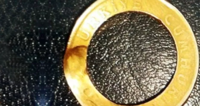 1 Liralık Metal Para İzmirli Gencin Hayatını Kurtardı