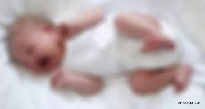 15 günlük bebeği böcekler yedi