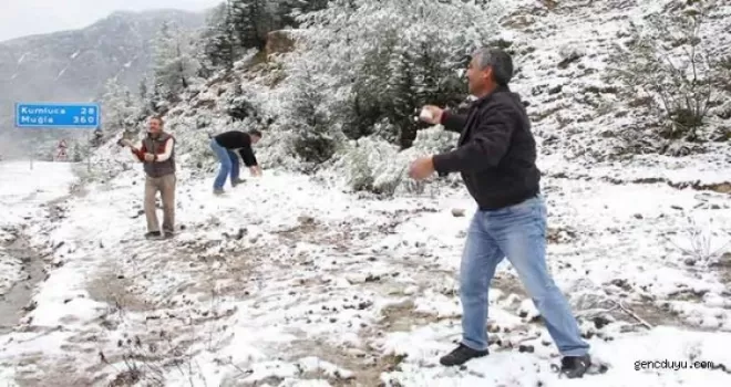 20 yıl sonra ilk kez kar yağdı 