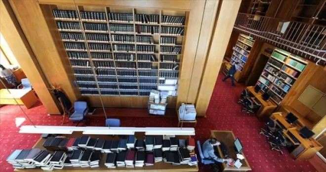 404 bin yayınlık kütüphane