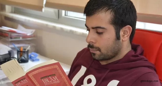 4200 Üniversite öğrencisi Hz.Peygamberin hayatını öğreniyor