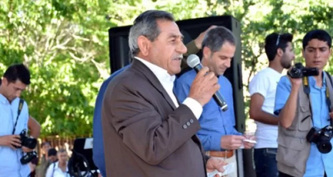 7 Bin Oyu Olan Aşiret AK Parti'yi Bırakıp HDP'ye Geçti