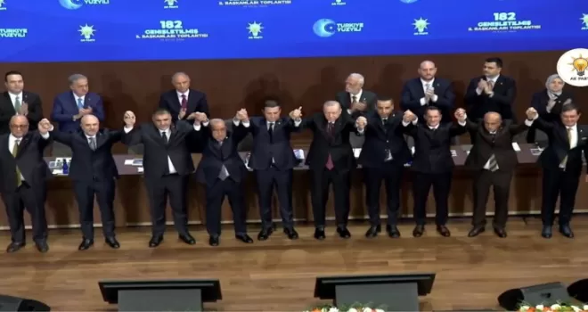 9 belediye başkanı AK Parti’ye geçti