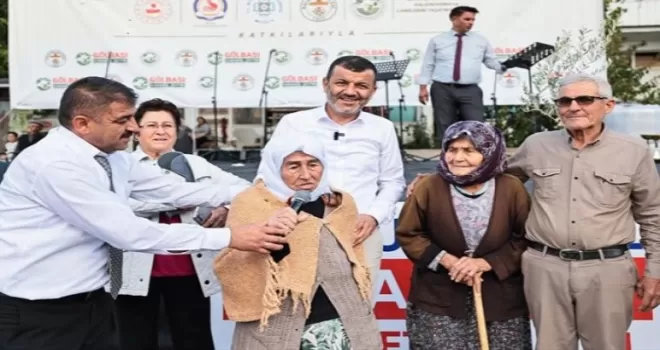 95 yaşındaki Hilmiye Teyze Denizli’yi duygulandırdı