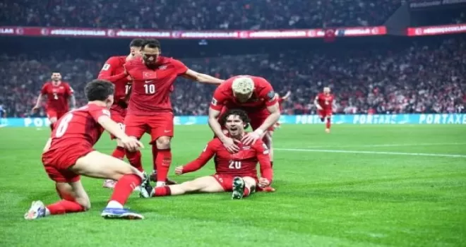 A Millilerden FIFA öncesi iki özel prova