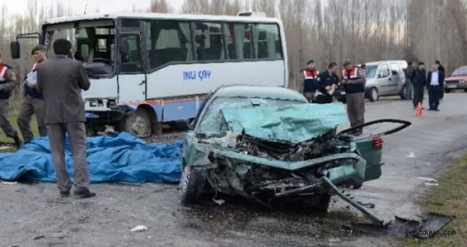 Afyonkarahisar’da feci kaza: 2 ölü, 2 yaralı