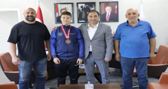 Ağrı Gençlik Spor’dan Baver Yiğit Bayram’a başarı tebriği