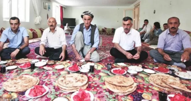 AK Parti Aşiretlerde Oy Kaybetti, HDP Yükselişte