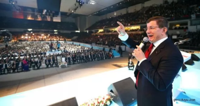 AK Parti'nin Seçim Beyannamesinde 'Kıdem Tazminatı' Kafa Karıştırdı