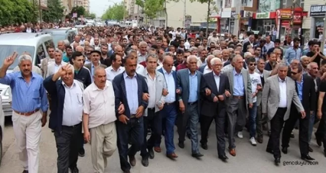 AK Parti'ye Destek Veren Aşiretlerin HDP'ye Geçişinin Perde Arkası