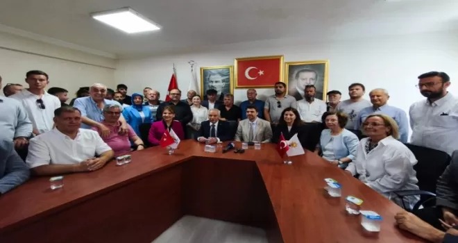 AK Parti’ye katılan Başkan Özcan: Geçişimizin bedeli Keşan’a hizmet olsun