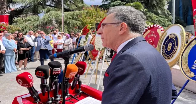 Akdoğan: “Ulusumuz kazandığı zaferin büyüklüğünün bilincindedir“