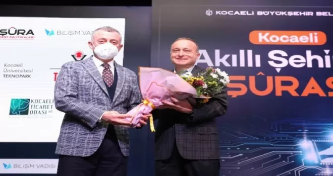 Akıllı şehircilik uygulamaları insanı mutlu etmelidir