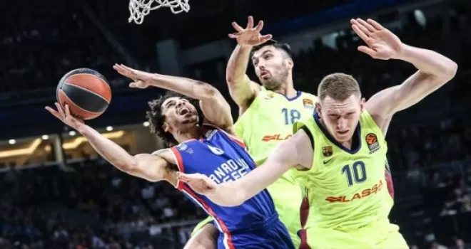 Anadolu Efes saha avantajını kaybetti