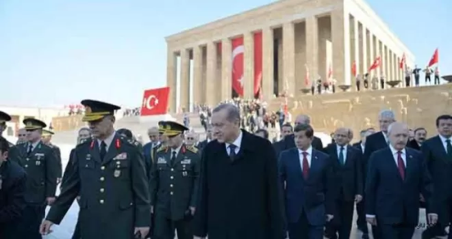 Anıtkabir’de Erdoğan’a protesto