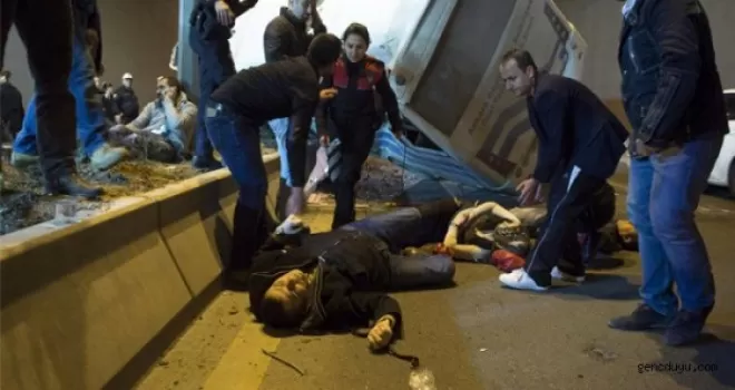 Ankara'da Belediye Otobüsü Köprüden Uçtu! 13 Yaralı Var