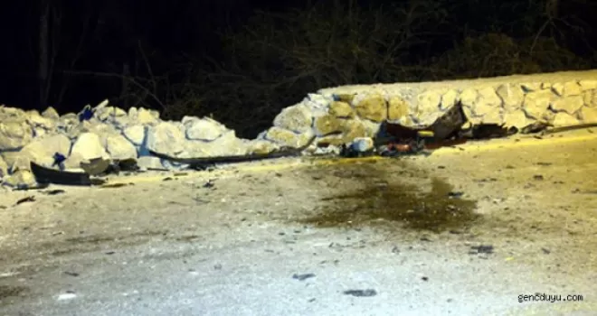 Ankara'da İş Makinasına Çarpan Araç Uçuruma Uçtu: 2 Ölü, 2 Yaralı