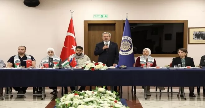 Ankara Üniversitesi’nde akademik kadro Filistinli öğrencilerle buluştu