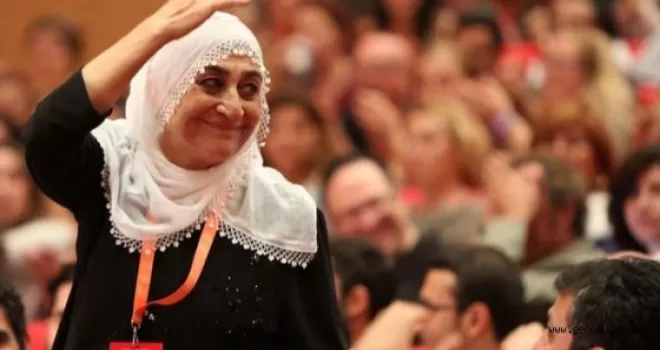 ‘Annemin şarkısı' gala yaptı  