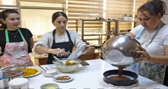Antalya’da binlerce kursiyere ücretsiz eğitim imkanı