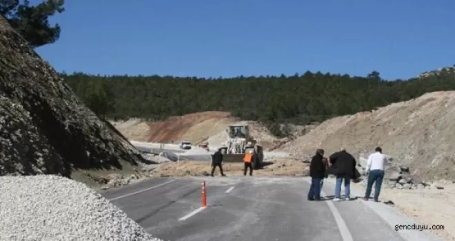 Antalya-İzmir karayolu trafiğe açıldı