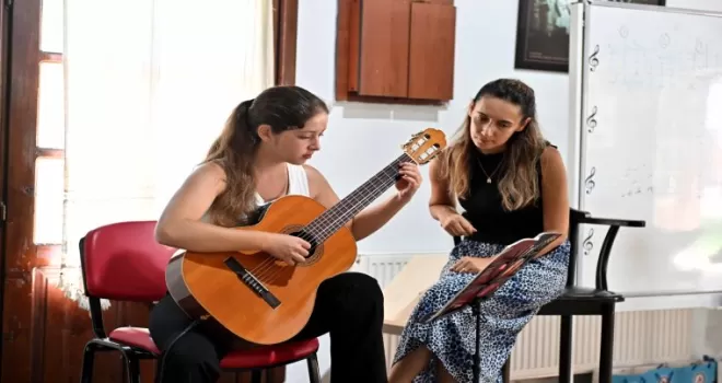 Antalya Muratpaşa’da kültür ve sanat kurslarına kayıtlar başladı