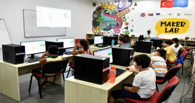 Antalya Muratpaşa’da robotik kodlama eğitimi
