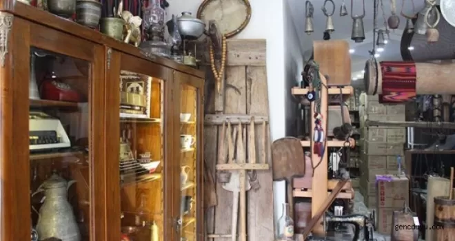 Antika koleksiyonu bir günde yok oldu