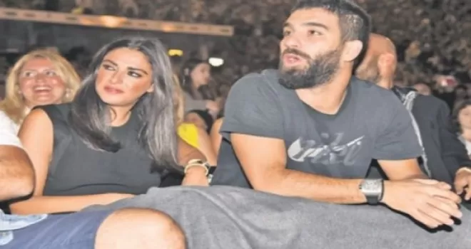 Arda-Aslıhan çifti Tarkan konserine damgasını vurdu!
