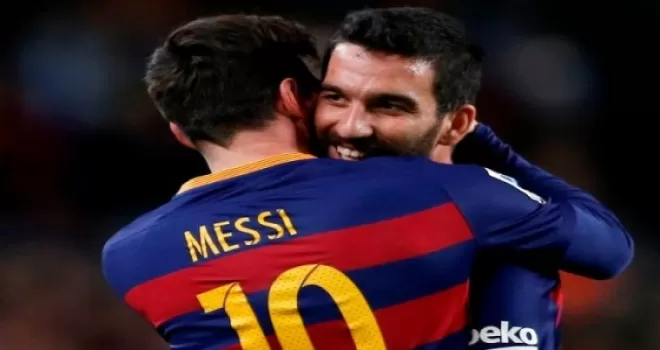 Arda Turan'ın sözleşmesinde kriz!