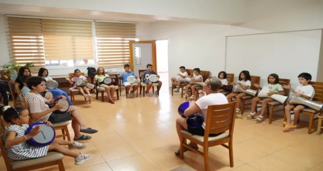 Ayvalık’ta çocuklar ritimle büyüyor