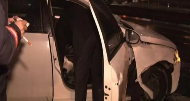 Bağcılar'da 6 araç birbirine girdi