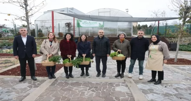 Bahçem Çayırova’da ’Toprak ve Sanat’  atölyesi etkinliği gerçekleştirildi