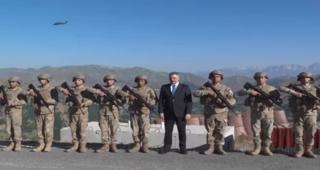 Bakan Çiftçi, Şemdinli Zirvin Tepe Üs Bölgesi’nde