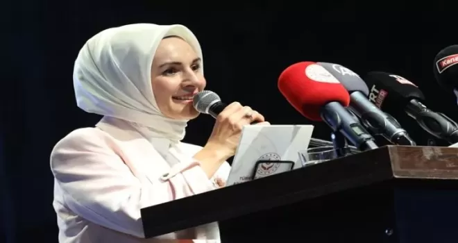 Bakan Göktaş’tan aile ve çocuklara ’hayırlı olsun’ paylaşımı