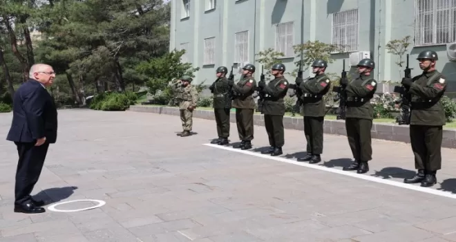 Bakan Güler’den Kahramanmaraş’ta Tugay Komutanlığı’na ziyaret