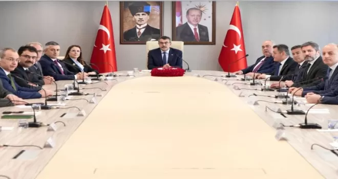 Bakan Tekin eğitimi Bartın’da değerlendirdi