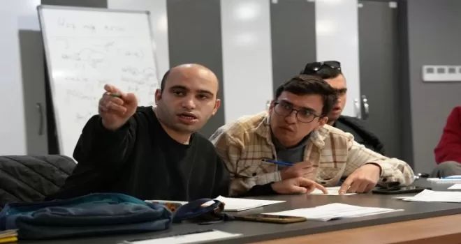 Balıkesir Büyükşehir’den özel gereksinimli bireylere e-KPSS hazırlık eğitimi