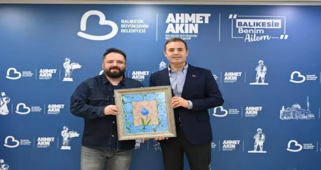 Balıkesir’de ebru sanatına icazet gururu