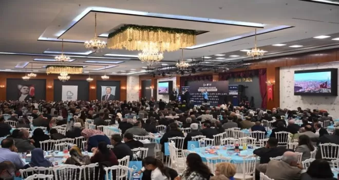 Balıkesir’de muhtarlar ve aileleri aynı sofrada buluştu
