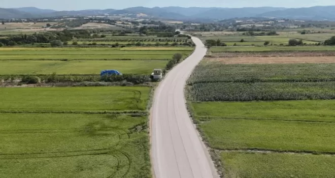 Balıkesir’in kırsal yolları modernleşiyor