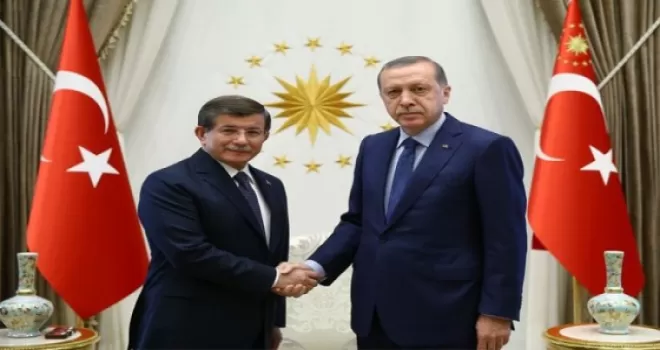 Başbakan Ahmet Davutoğlu istifasını sundu