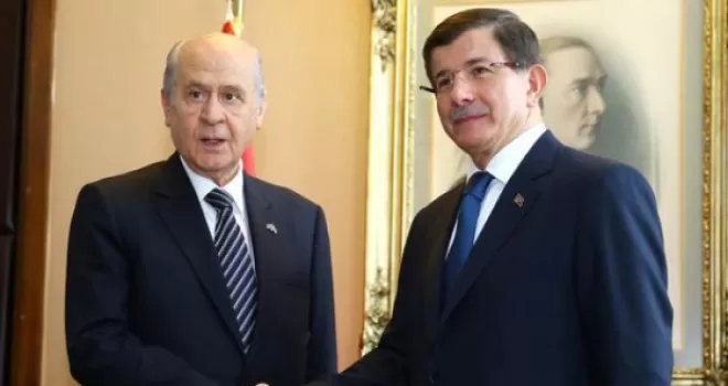 Başbakan Davutoğlu, Görevi İade Ediyor