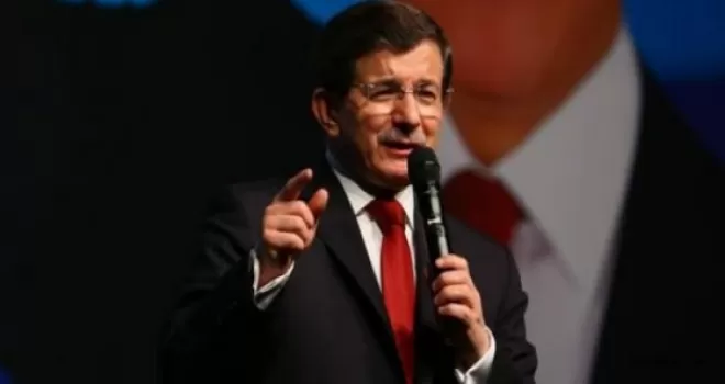 Başbakan Davutoğlu‘ndan YÖK‘e ‘zamlı harç‘ talimatı!