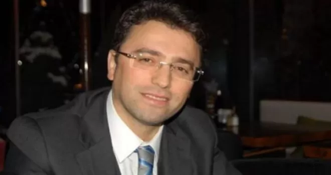 Başbakan'ın danışmanları da istifa etti
