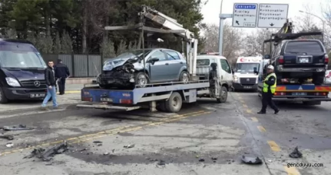 Başbakanlık resmi konutu önünde kaza