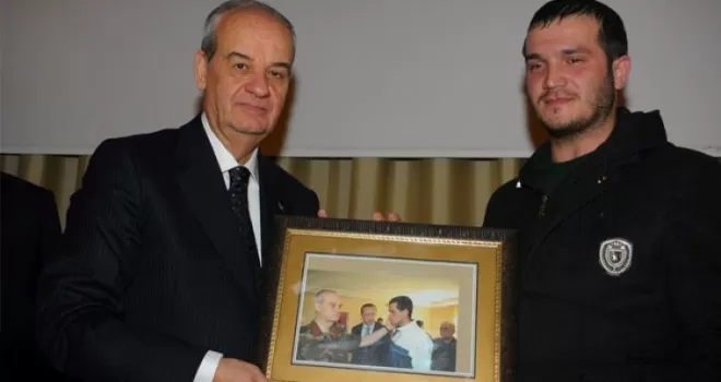 Başbuğ'u duygulandıran asker işe başladı